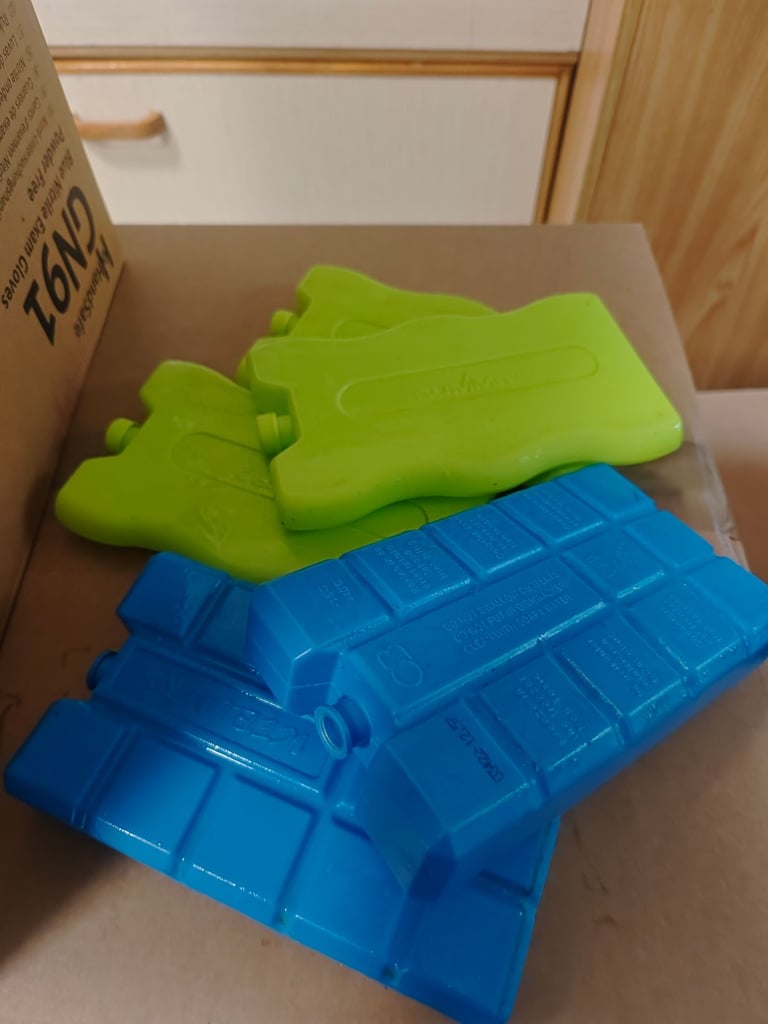 Various items 