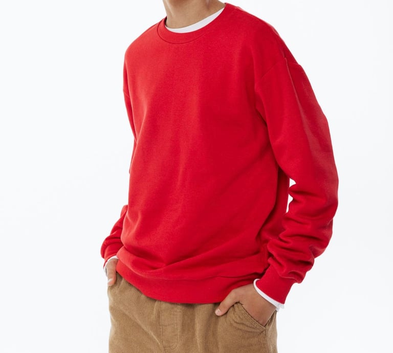 image for H&M red sweatshirt size 14 years + (New with tag) unisex