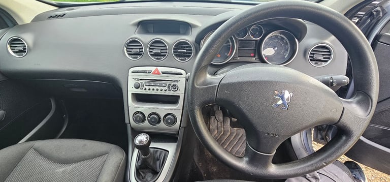Peugeot, 308, Hatchback, 2008, Manual, 1560 (cc), 5 doors