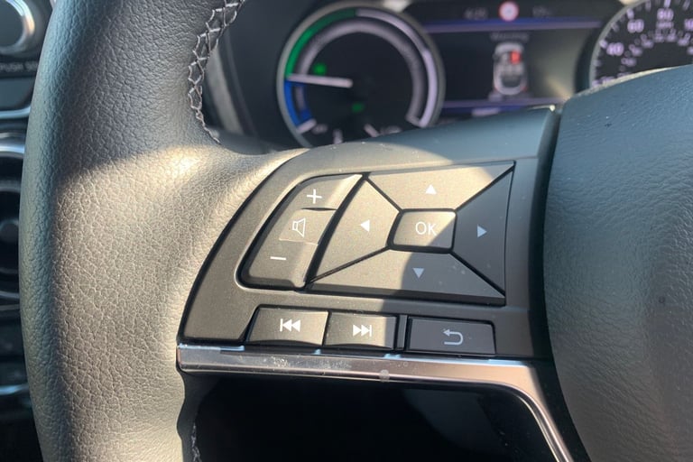 2023 Nissan Juke 1.6 Hybrid Tekna+ 5dr Auto HATCHBACK PETROL/ELECTRIC Automatic