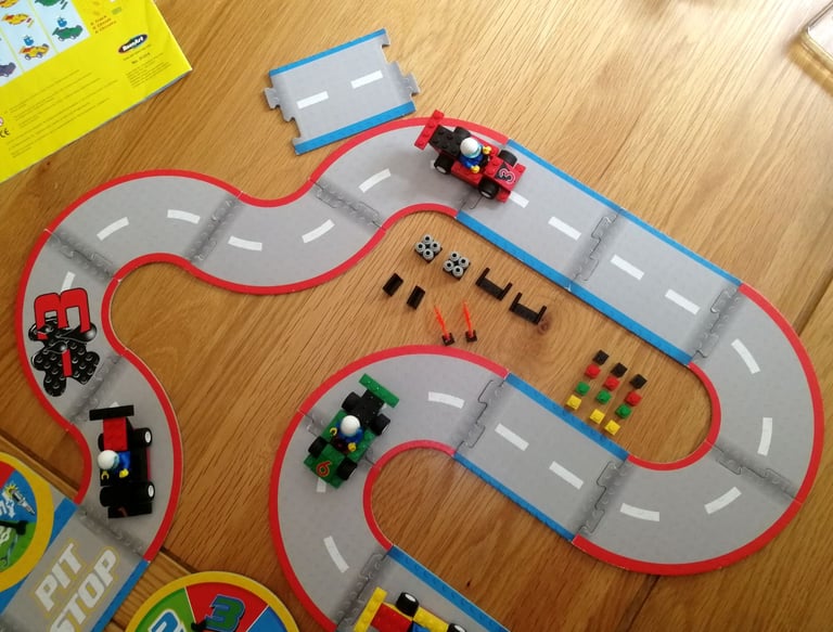 Lego Racers Super Speedway Board Game 2001 Rose Art