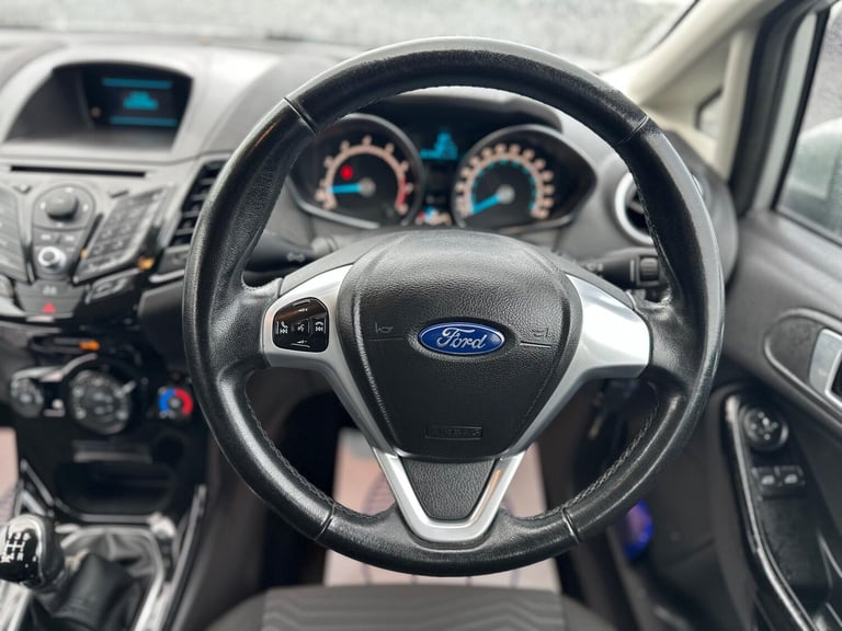 2013 Ford Fiesta 1.25 Zetec Euro 5 5dr HATCHBACK Petrol Manual