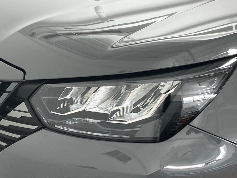 2024 Peugeot 2008 1.2 PureTech Allure 5dr Estate PETROL Manual