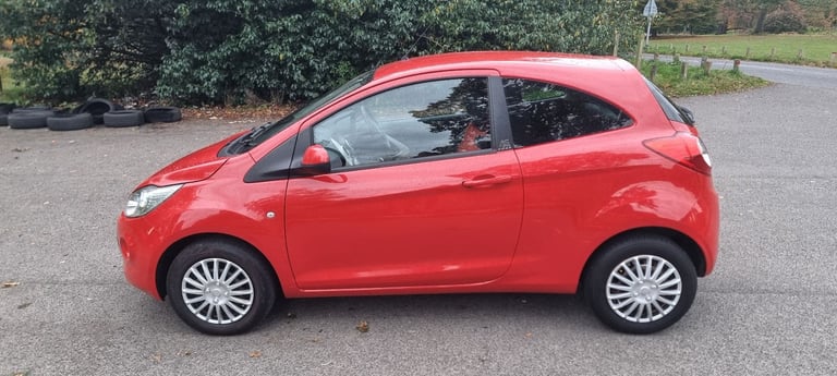 Ford, KA, Hatchback, 2014, Manual, 1242 (cc), 3 doors