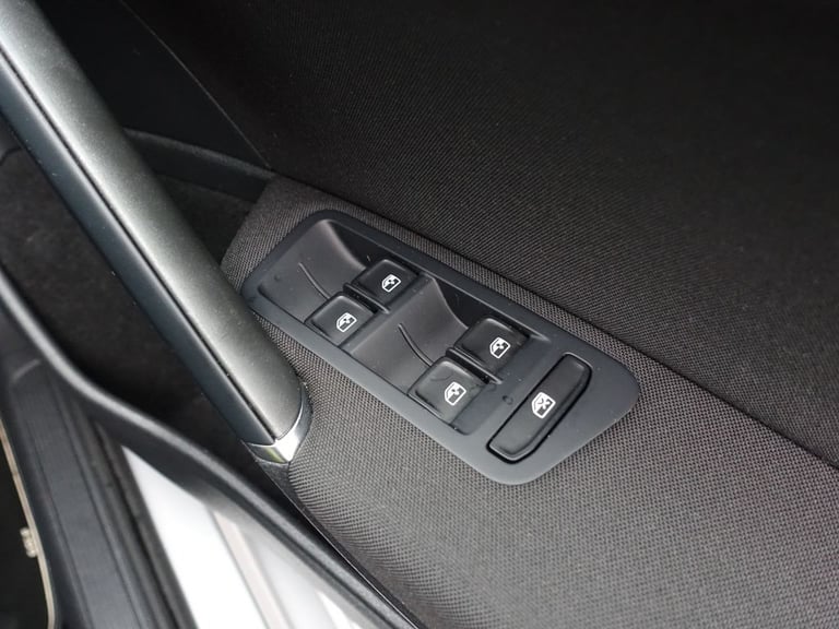 2019 Volkswagen Golf 1.5 TSI EVO SE Nav Hatchback 5dr Petrol Manual Euro 6 (s/s) (130 ps) Hatchba...