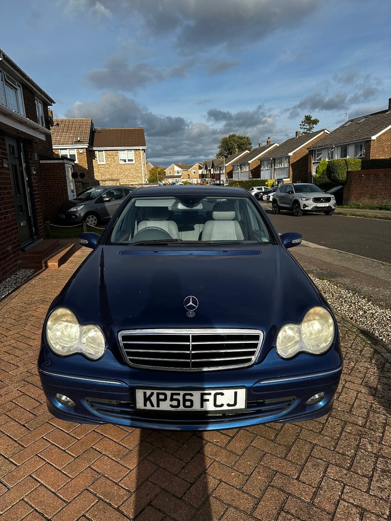 Mercedes-Benz, C CLASS