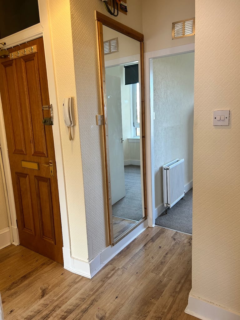 2 Bedroom Flat For Rent -Walker Road