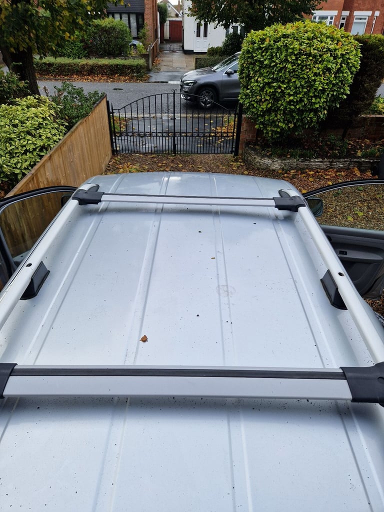 Volkswagen, Caddy, 2.0 SDI ,twin side door Panel Van, 2004, Manual, 1968 (cc)