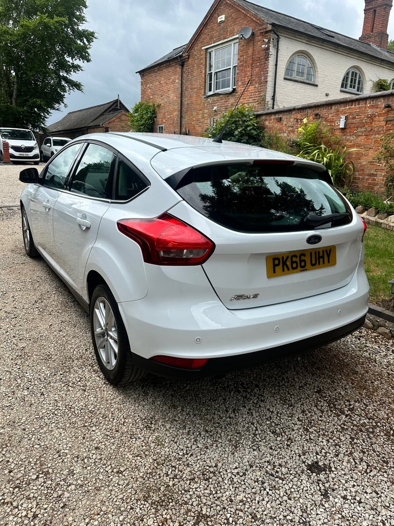 2016 Ford Focus 1.5 TDCi 120 Zetec 5dr HATCHBACK Diesel Manual