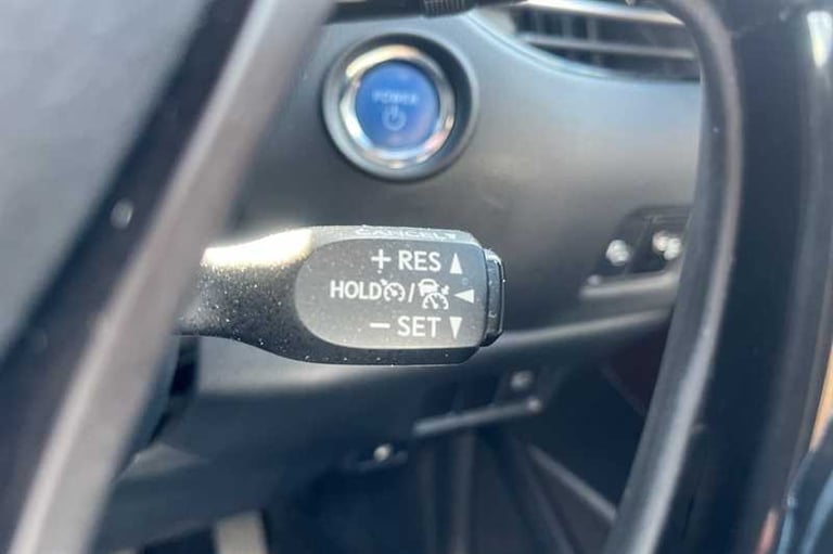 2019 Toyota C-HR 1.8 VVT-h Excel SUV 5dr Petrol Hybrid CVT Euro 6 (s/s) (122 ps) SUV Hybrid Autom...
