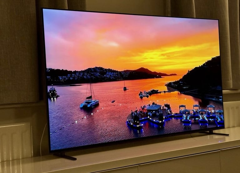 Samsung 55 inches smart 4k tv
