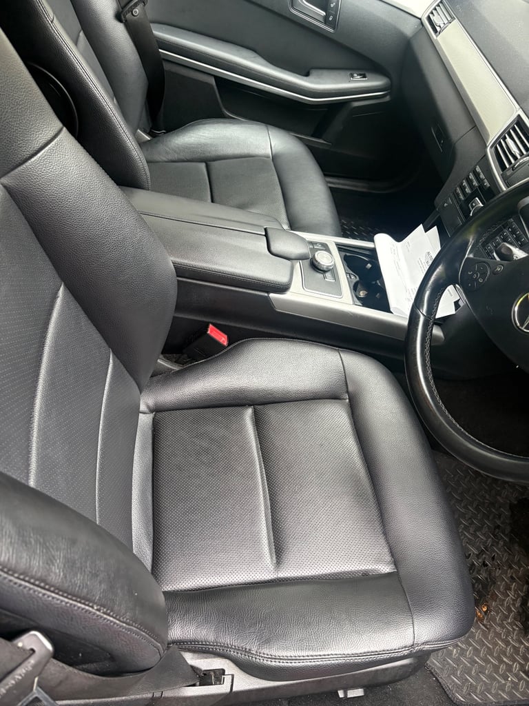 Mercedes-Benz, E CLASS, Saloon, 2013, Semi-Auto, 2143 (cc), 4 doors