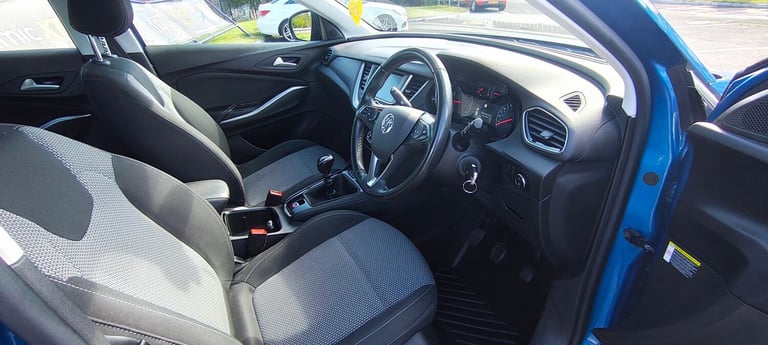 2020 Vauxhall Grandland X 1.2L SE Premium T SUV 5dr Petrol Manual Euro 6 (128 bhp) SUV Petrol Manual