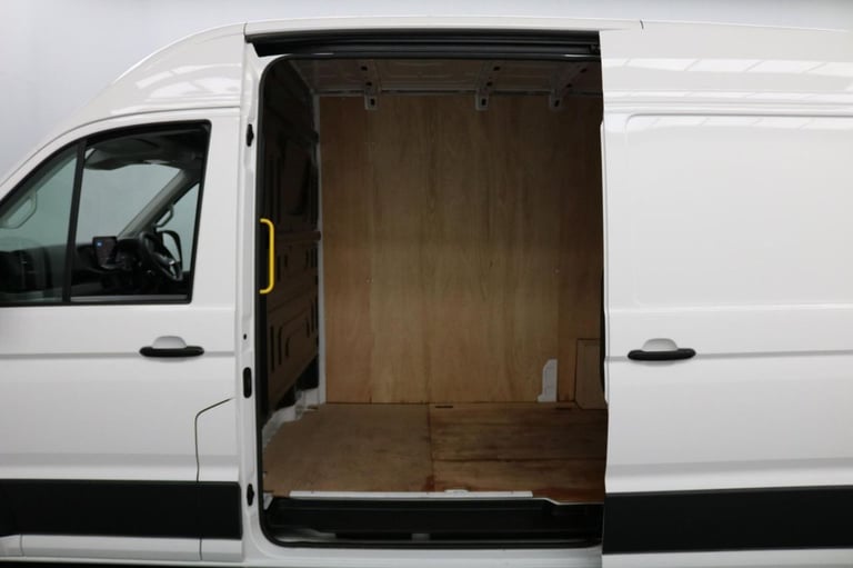 2024 Volkswagen Crafter 2.0 TDI 140PS Commerce High Roof Van PANEL VAN DIESEL Manual