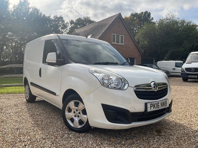 2016 Vauxhall Combo 2000 1.3 CDTI 16V H1 Sportive Van PANEL VAN Diesel Manual