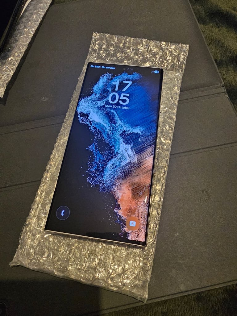 Samsung s22 ultra 5g 128gb dual sim unlocked £230