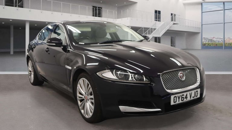 image for 2014 Jaguar XF 3.0 XF Portfolio V6 D Auto 4dr Saloon Diesel Automatic