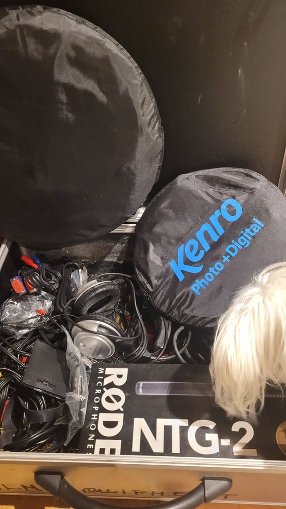 Job lot of film/photography studio equipment in pristine condition