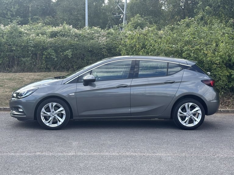 2018 Vauxhall Astra 1.6 CDTi BlueInjection SRi Hatchback 5dr Diesel Manual Euro 6 (s/s) (136 ps H...