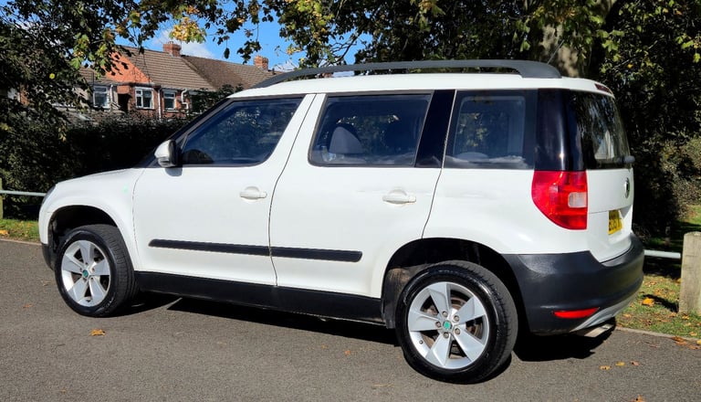 SKODA YETI 1.6 TDI, 1 OWNER