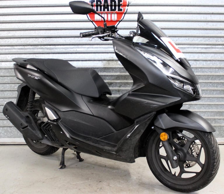 2025 25 HONDA WW 125 A-P PCX PCX125 MATT BLACK SCOOTER HPI CLEAR TRADE SALE 1K