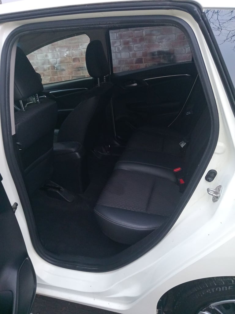 2014 Honda Jazz 1.5 Hybrid Electric Auto Euro 5 5dr Hatchback - Excellent Condition, 70k miles