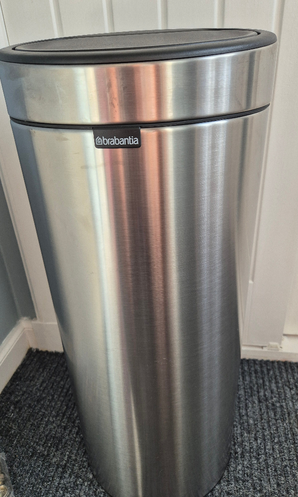 image for Brabantia bin 30ltr brushed steel