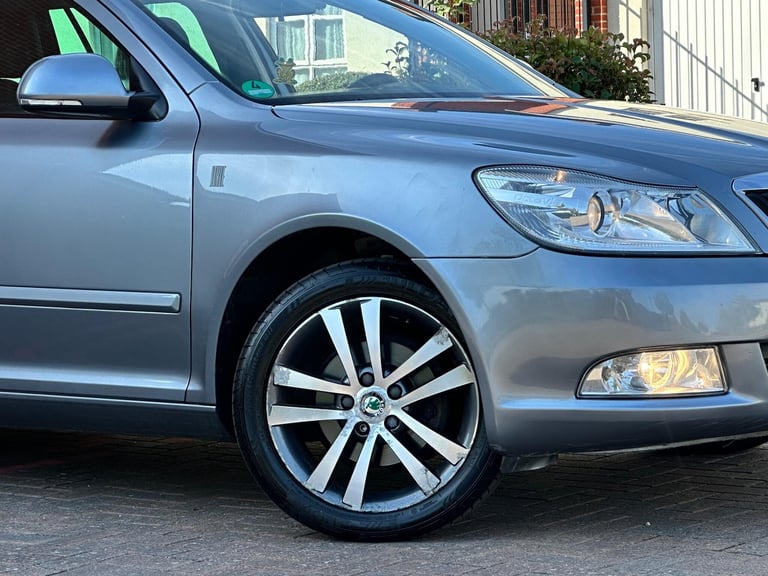 2013 Skoda Octavia 1.4 TSI SE Euro 5 5dr Petrol Manual