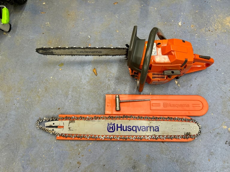 Husqvarna 365 Xtorq Chainsaw, 22 + 28 Inch Chain bar And Chain + Alaskan Mill