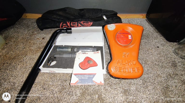 image for   No 27  AL-KO caravan wheel locking kit 