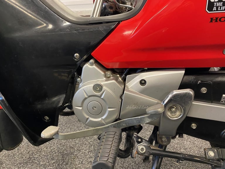 2013 JDM Honda CC110 Cross Cub in red and black