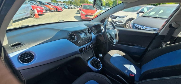 2014 Hyundai i10 1.2 Premium Hatchback 5dr Petrol Manual Euro 5 (87 ps) HATCHBACK Petrol Manual