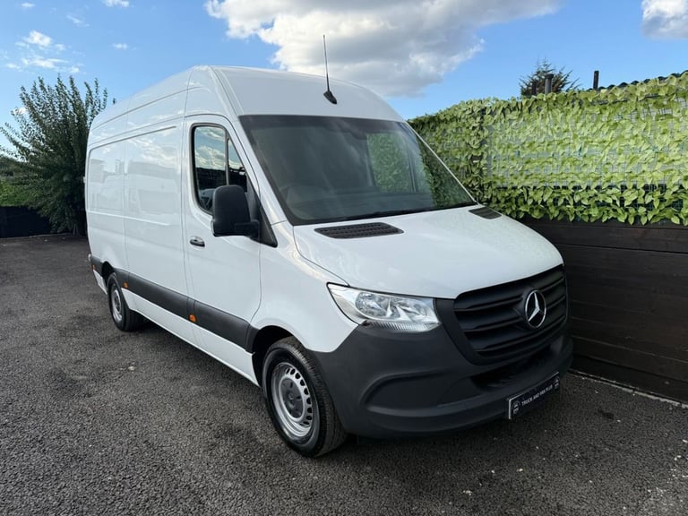 image for 2021 Mercedes-Benz Sprinter 2.0 315 CDI Progressive Panel Van 5dr Diesel Manual RWD L2 H2 Euro 6 ...
