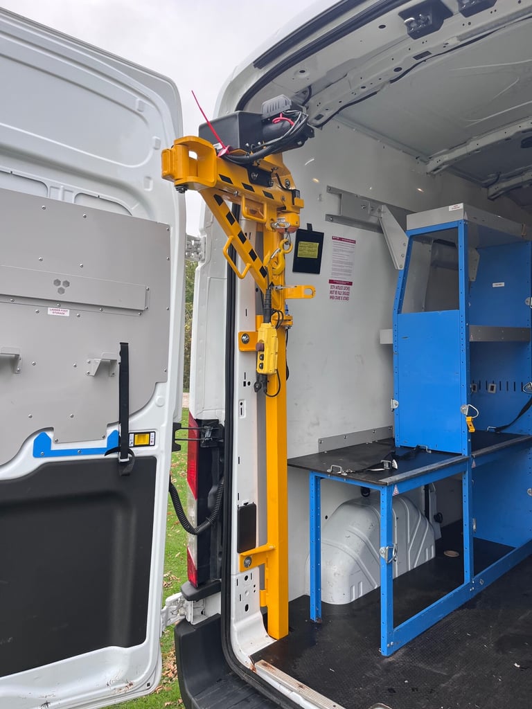 FORD TRANSIT 2.0 TDCi - H3 L2 - WORKSHOP VAN - FSH - BIG SPEC - NO VAT