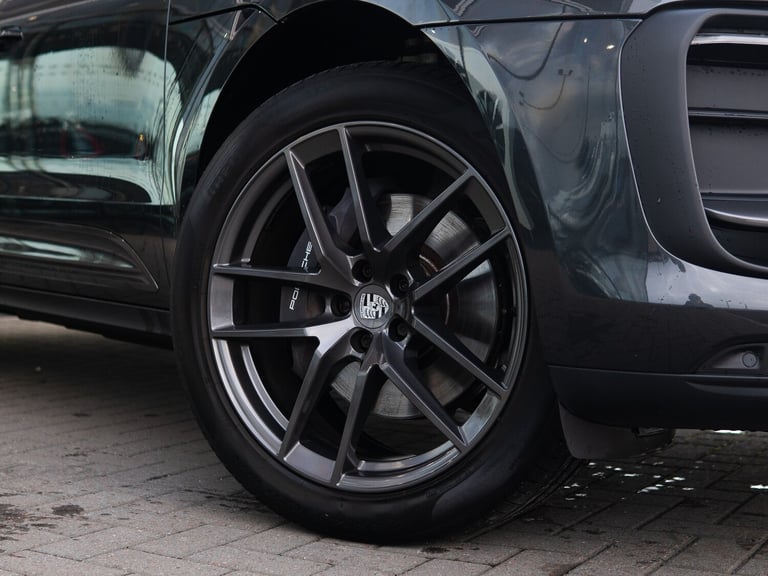 2022 Porsche Macan 2.0T T SUV 5dr Petrol PDK 4WD Euro 6 (s/s) (265 ps) Petrol