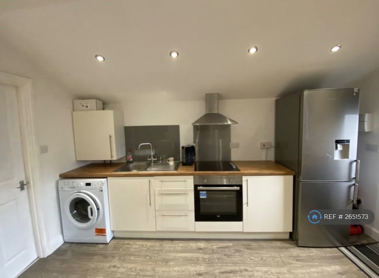 Studio flat in Franks Lane, Cambridgeshire, CB4 (#2651573)