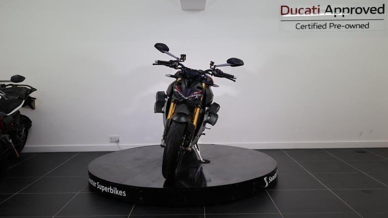 DUCATI STREETFIGHTER V4 SP - 2022 - 600 MILES