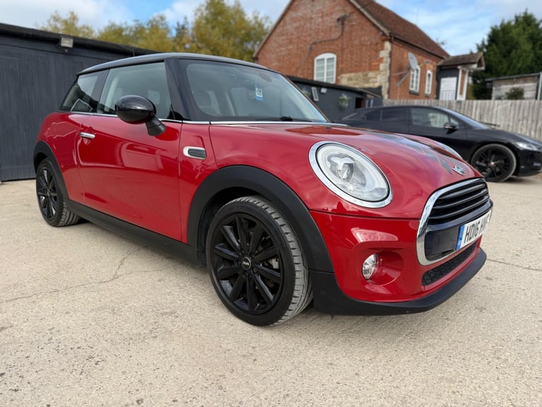 2016 MINI Hatch 1.5 Cooper Euro 6 (s/s) 3dr HATCHBACK Petrol Manual