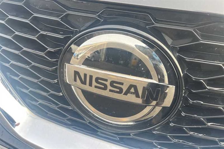 2019 Nissan Qashqai 1.3 DIG-T Tekna SUV 5dr Petrol Manual Euro 6 (s/s) (140 ps) SUV Petrol Manual