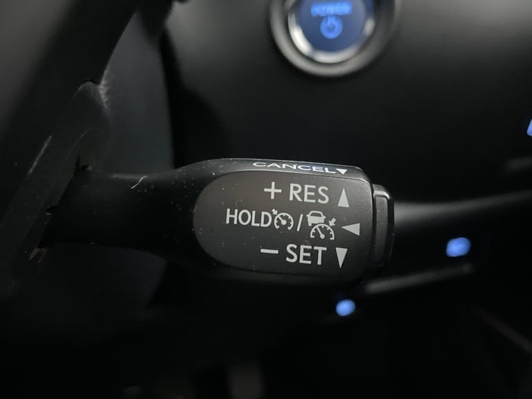 2019 Toyota C-HR 1.8 VVT-h Excel SUV 5dr Petrol Hybrid CVT Euro 6 (s/s) (122 ps) - LANE DEPA Suv ...