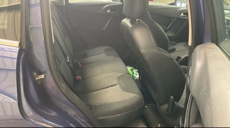 2014 Citroen C3 1.2 VTi Selection 5dr HATCHBACK Petrol Manual