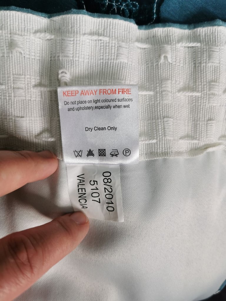 Luxury black curtains with silver accents. 168*183, ideally, urgent sale due to departure