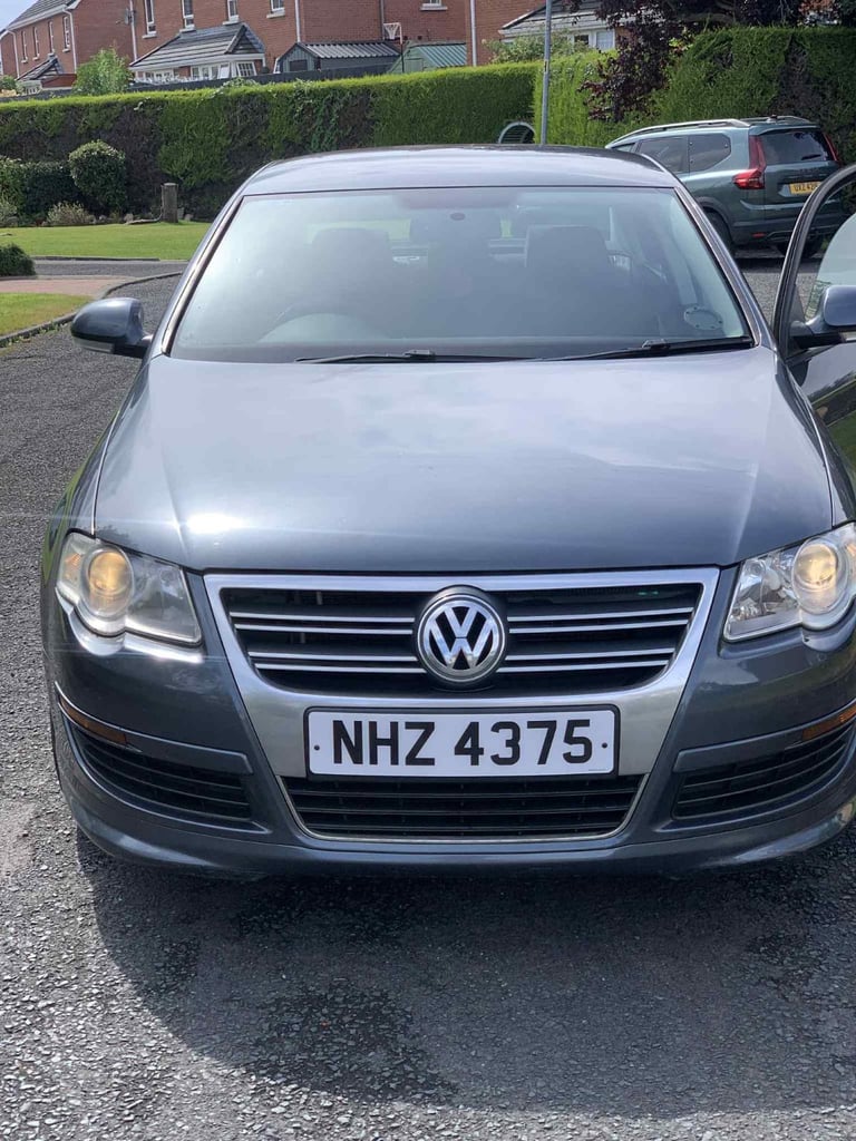 Volkswagen, PASSAT, Saloon, 2010, Semi-Auto, 1968 (cc), 4 doors