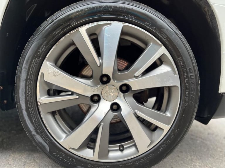  Peugeot 2008 1.6 e-HDi Allure 5dr Diesel