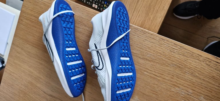 brand new nike trainers