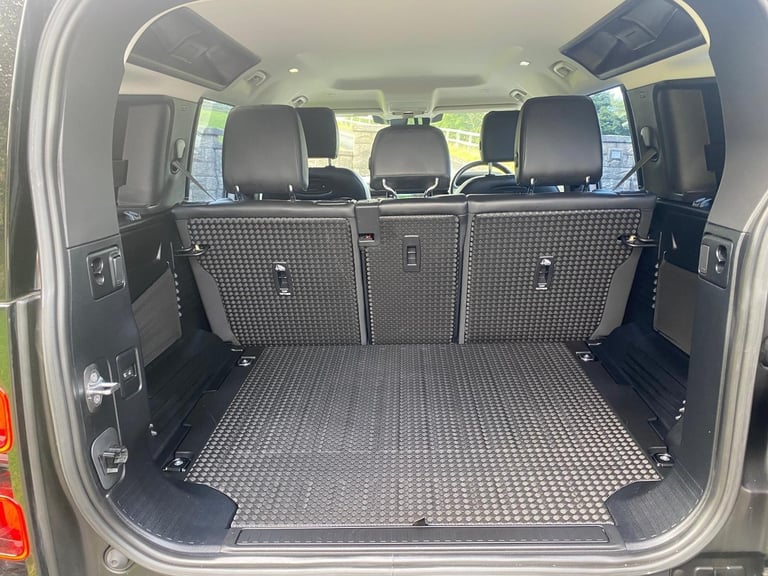 2022 Land Rover Defender 110 3.0 D250 MHEV S SUV 5dr Diesel Auto 4WD Euro 6 