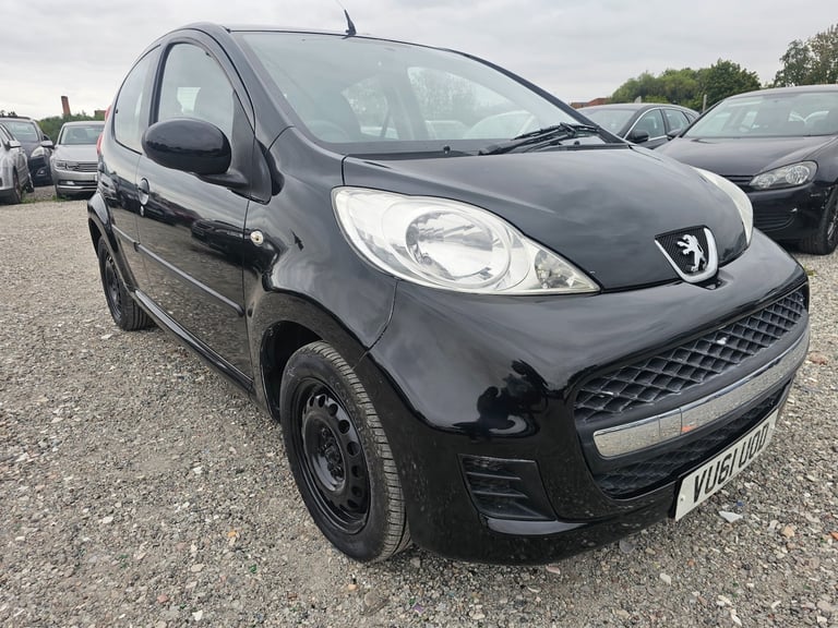 2011 Peugeot 107 1.0 Urban 5dr HATCHBACK Petrol Manual