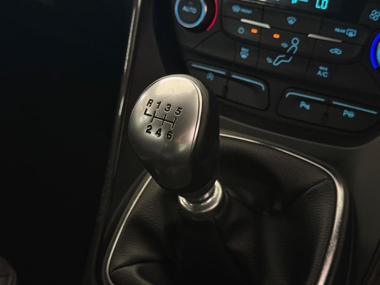 2017 Ford Kuga 2.0 TDCi ST-Line 5dr 2WD HATCHBACK DIESEL Manual