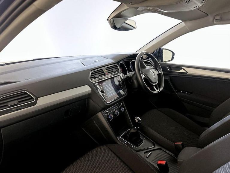 2019 Volkswagen Tiguan 2.0 TDI S Euro 6 (s/s) 5dr Manual SUV Diesel Manual