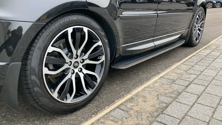 2022 Land Rover Range Rover Sport 3.0 D300 Autobiography Dynamic 5dr Auto Diesel Estate Estate Di...